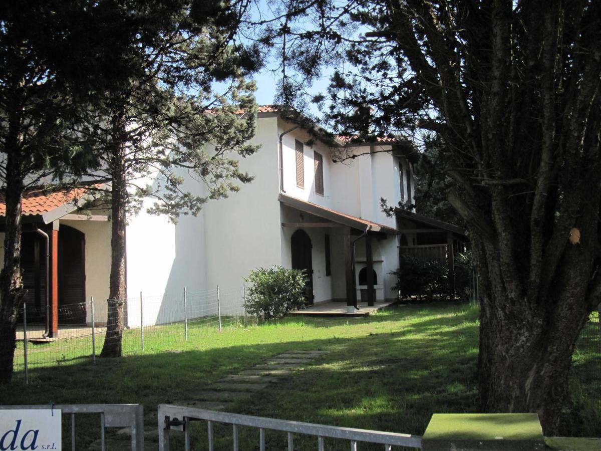Viale Algeria 94 * Lido delle Nazioni